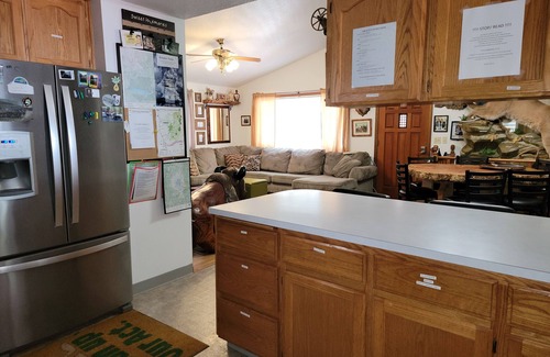 Cougar House | YALE House -Mt St Helens/Yale Lake Retreat
