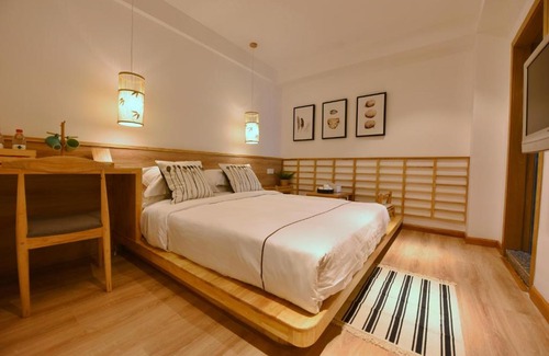 Nanming District Apartment | Yan She City Guesthouse