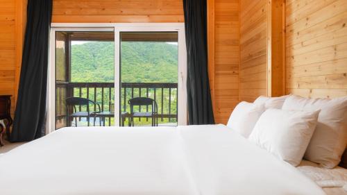 Yongmun House | Yangpyeong Isobiyagi Spa Pension