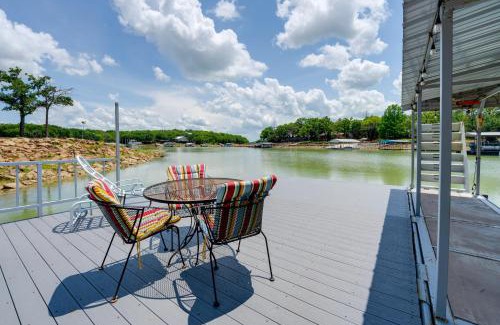 Chico House | Yard, Dock and Boat Slip Lake Bridgeport Cabin!