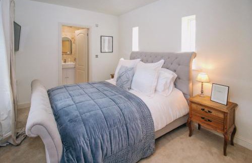 Stockton-on-Tees Apartment | Yarm Luxury Apartments - Bank House - private gated carpark