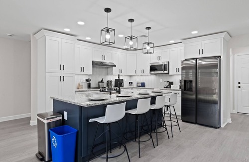 Ybor City House | Ybor Heights Retreat w/Game-Room, Patio & More!