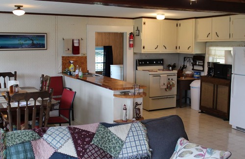Sparta Cabin | Year Round Center Hill Lake View