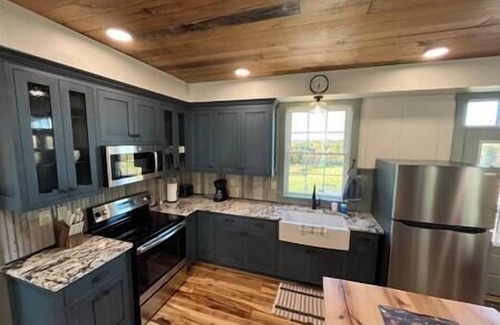 Treloar House | Yeates Schoolhouse, Yeates Schoolhouse Guest Suites