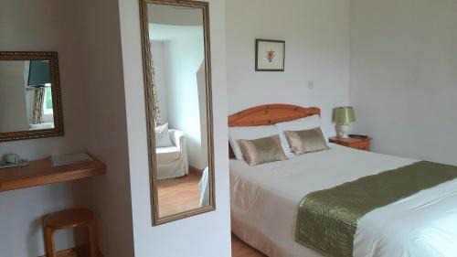 Drumcliffe House | Yeats Lodge