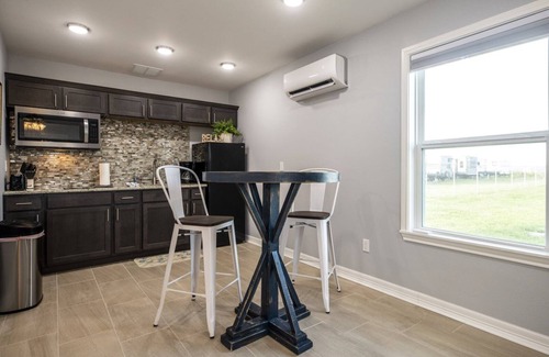 Rockport Condo | Yellow Warbler B | Access to Fishing Pier!