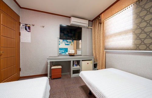 Yeoncheon Hotel | Yeoncheon Chosung Motel