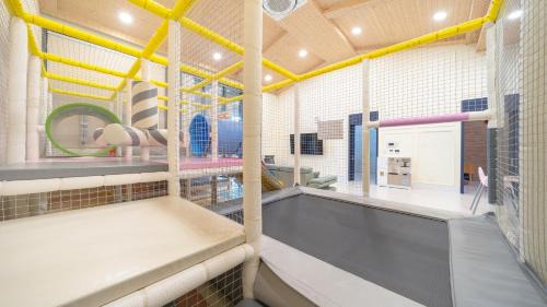 Dolsan-eup House | Yeosu Kinolkids Poolvilla