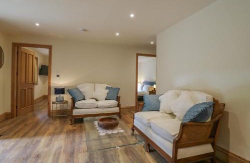 Dartford House | Yew Tree Cottage