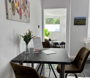 Giebichenstein Apartment | YiPY Apartments am Landesmuseum Halle