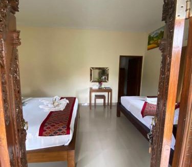 Munduk House | Yoga Homestay