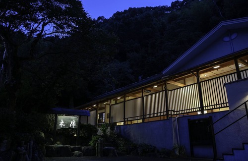 Izu Nagaoka Onsen House | Yoritomonoyu Honjin