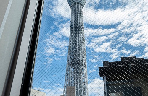 Azumabashi House | You can see the Sky Tree from the window - La Krasse Skytree/Sumida-ku Tokyo