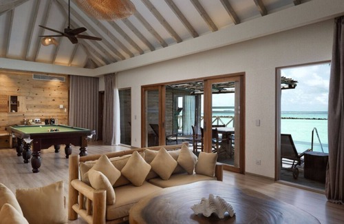 Uthurumaafaru Resort | You & Me Maldives - Adults Only - Premium All-Inclusive