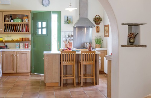 Stelida Villa | Youkali Naxos - Ideal for a big family reunion!