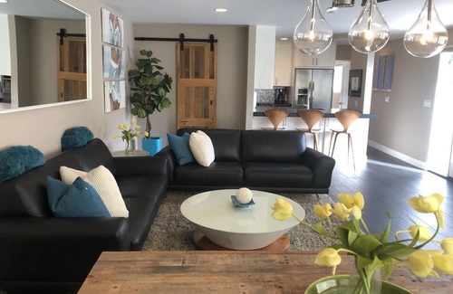 San Clemente Condo | 🌺YOUR ACTUAL OCEAN VIEW1 - WALK TO RESTAURANTS & SAND - HUGE DECK🌺