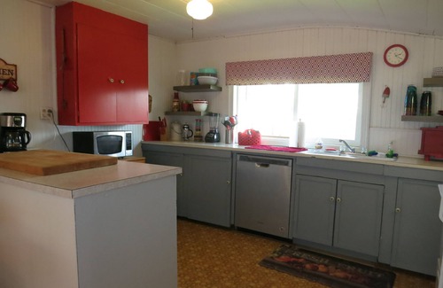 Long Beach Cabin | Your Cabin at the Beach - Vintage Long Beach Cabin