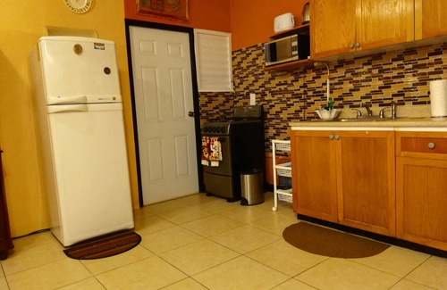 Spanish Town Apartment | Your Cozy Comfy 2 Bedroom Apt
