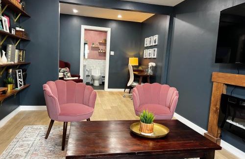 Downtown Apartment | Your Cozy Harbor at Ports on Portland, Unit 1