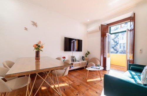 Penha de Franca House | Your New Home in Lisbon - AC and Fast Wi-Fi