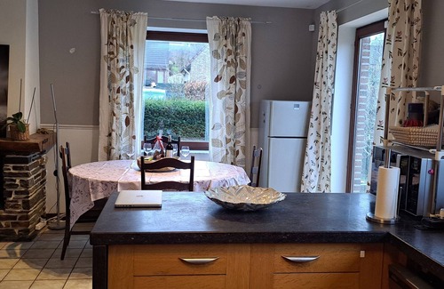 Grez-Doiceau Villa | Your other Homen7-8 people, Detached Villa, Towels and Linens provided for free.