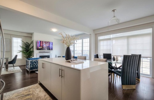 Bradford House | Your Perfect Getaway Master Bedroom