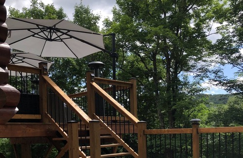 Lac Superieur Village Cabin | Your private SPA 5 minutes away from Mont-Tremblant