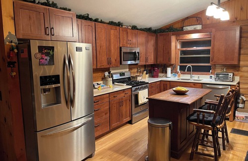 Lake Pleasant Cabin | Your quintessential ADK Cabin. Updated in 2016, this is your perfect getaway.