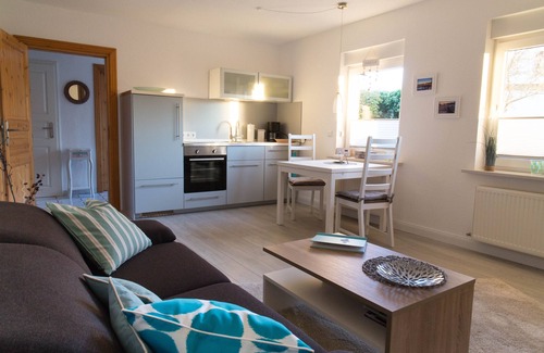 Wittbek Apartment | Your time out between the seas - Modern, quiet 2 room apartment near Husum