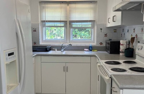 Pembroke House | Yours apartment in Bermuda