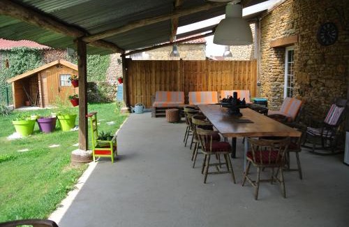 Bazoges-en-Pareds Cabin | yourtes du bocage