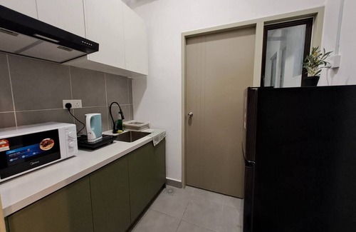 Nilai Apartment | Youth City Residence/2 Room/KLIA/Nilai/Pool