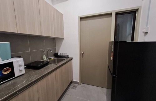Nilai House | Youth City Residence/2 Room/KLIA/Nilai/Pool