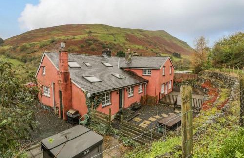 Dinas Mawddwy House | Ysgubor