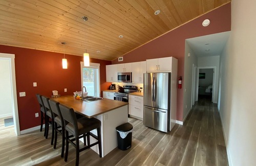 Whitehorse House | Yukon Hot Springs Suite #35