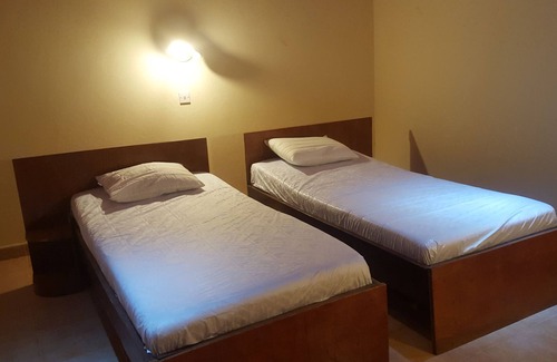 Old-Yundum Bed & Breakfast | Yuna Village Garden Resort