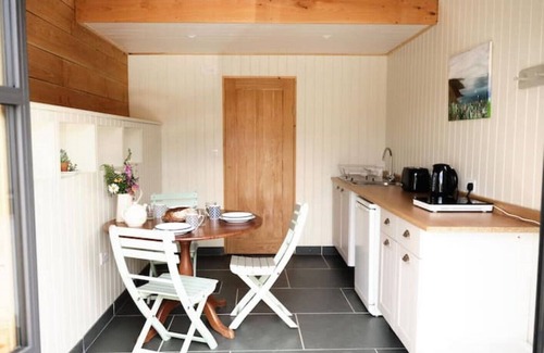Plympton Cabin | Yurts Cornwall