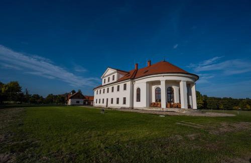 Breclav Hotel | Zámeček - Chateau Lány - Depandance Stroodel