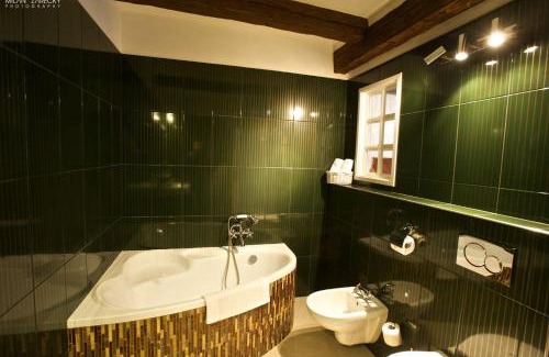 Potstejn Hotel | Zámek Potštejn