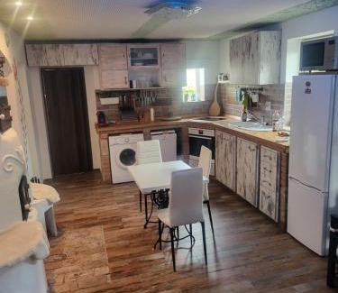 Kovagotottos Apartment | Zöldlak