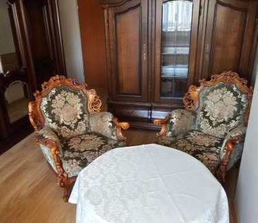 Sedziszow House | Złota Róża