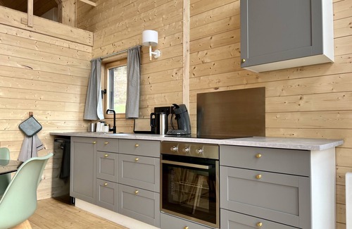 Saint-Quirin Cottage | Z 2 Lodge - Contemporary living in a green setting.