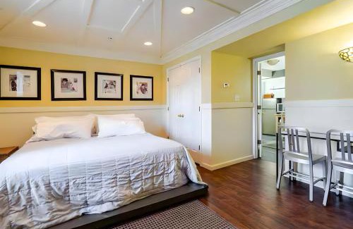 Upper Marlboro Apartment | Z Presidential Suite