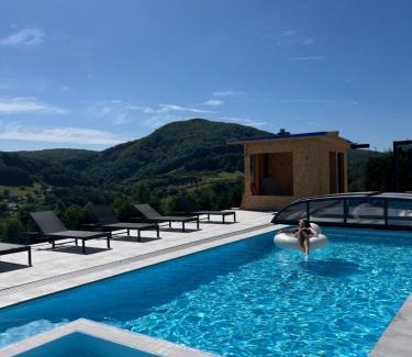 Bobrka Ski Chalet | Zacisze Pod Sowim Skrzydłem