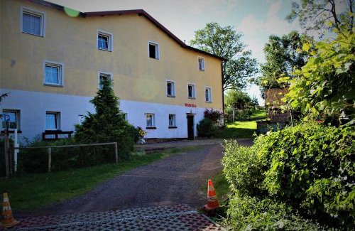 Mieroszow House | Zagroda Agroturystyczna Wiecha