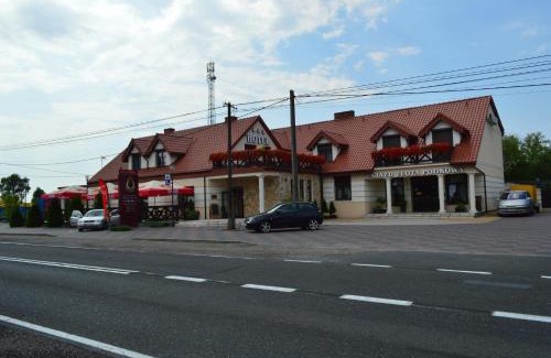 Wrocki Hotel | Zajazd Złota Podkowa