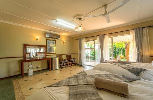 Victoria Falls House | Zambezi Family Lodge - Elephant Room