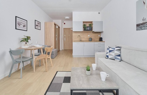 Fabryczna Apartment | Zarembowicza 33 | Wifi, A/C, Studio for 3 guests, Balcony, Wroclaw