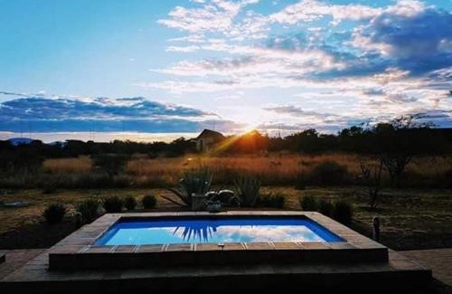 Leeupoort House | Zebula - HT1 - 5 Bedroom Holiday Home