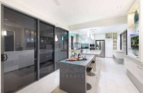 Bayview Villa | ZENLUX INFINITY - 4BR with Private Pool
